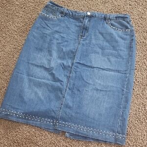 🎁 CJ Banks Denim Pencil Skirt with Silver Studs